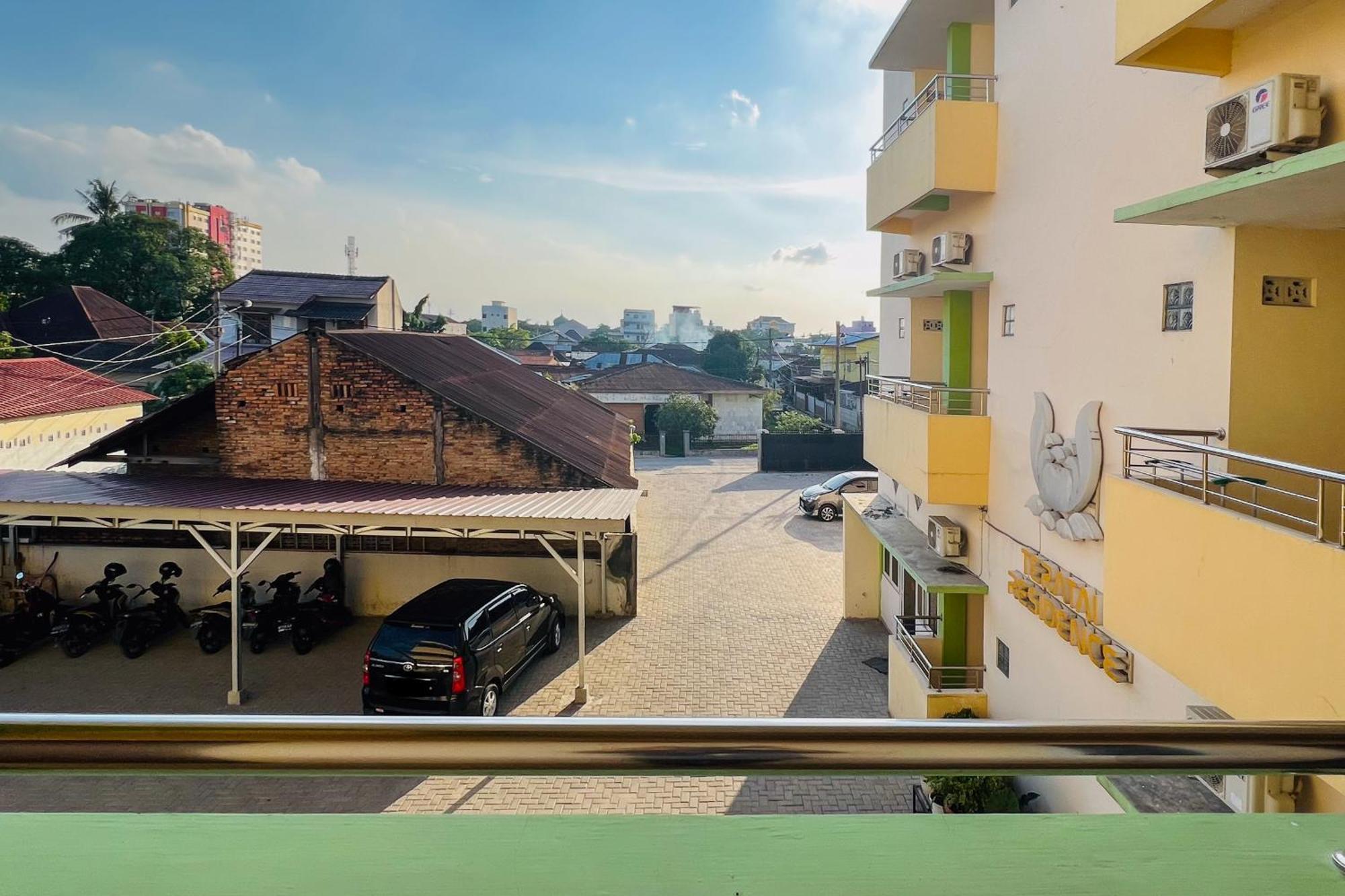 OYO 90500 Teratai Residence Medan Exterior foto